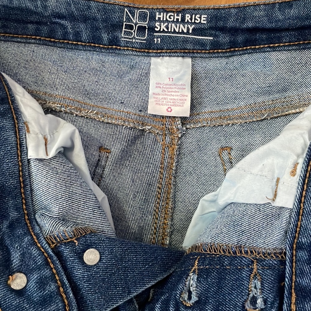 NOBO size 11 high rise skinny jeans - Picture 3 of 3